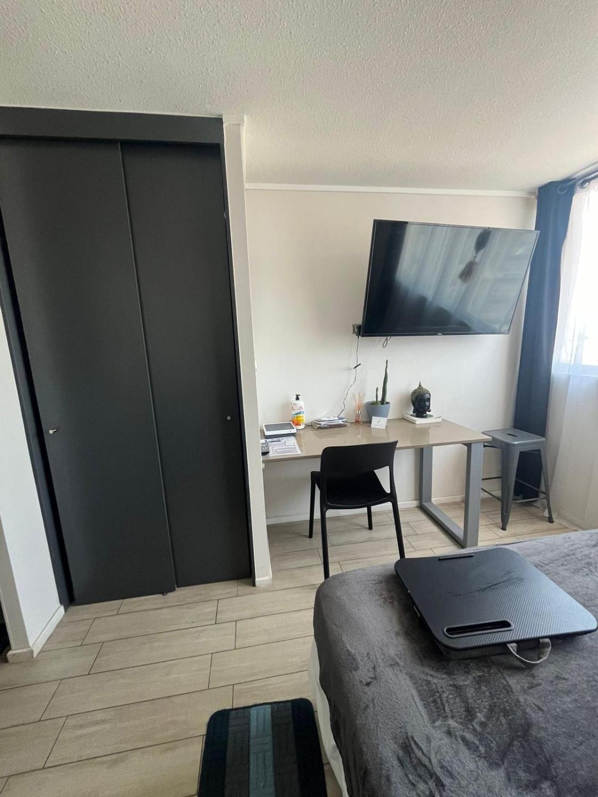 Apartamento En Santiago Centro Cerca De Movistar Arena, Caupolican Bagian luar foto